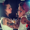 pinupgirll Gdy ja wciąż rozpamiętuję dzień w którym wyznałam Ci miłość Ty już zdążyłeś go zapomnieć.. mogłam to przewidzieć.. Czemu przestałaś o niego walczyć? Jest wiosna