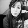k4tzchen ♥ 'Czasem kocham cie czasem mam cie dosyć czasem uspokajasz mnie czasem strzelasz fochy po wewnętrznej stronie żył czuję twój miękki dotyk gdy przenika mnie twó